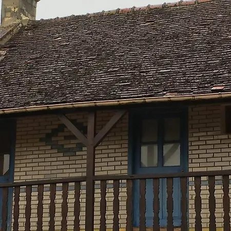 Apartment Coeur De Combray Ernes