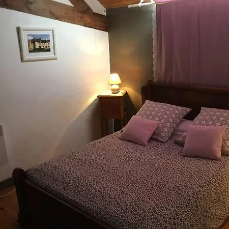 Apartment Coeur De Combray Ernes