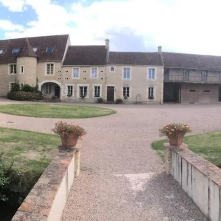 Apartment Coeur De Combray Ernes