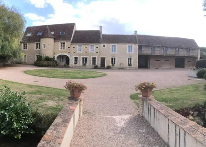 Апартаменты Coeur De Combray Ernes